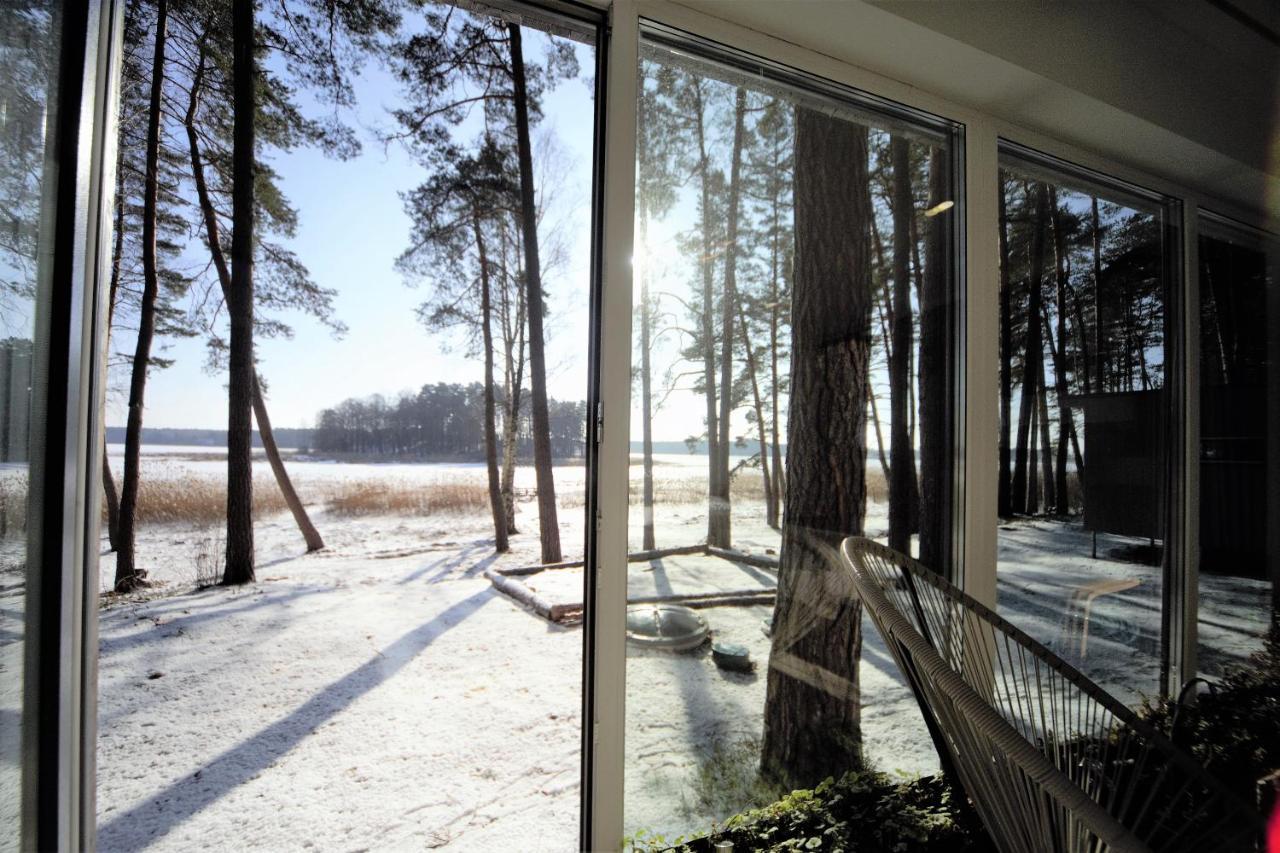 Gauja  Gaujaclub - Our Bose And Bang&Olufsen Lofts On A Lake מראה חיצוני תמונה