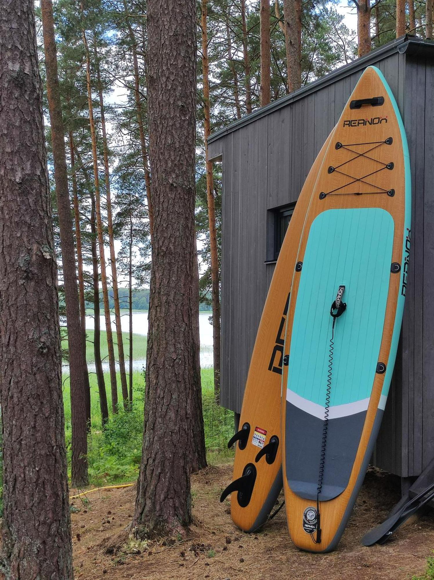 Gauja  Gaujaclub - Our Bose And Bang&Olufsen Lofts On A Lake מראה חיצוני תמונה