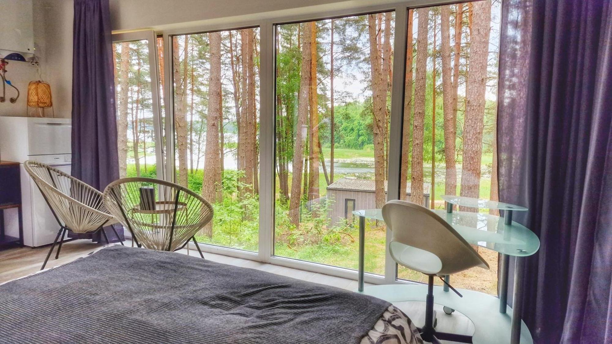 Gauja  Gaujaclub - Our Bose And Bang&Olufsen Lofts On A Lake מראה חיצוני תמונה