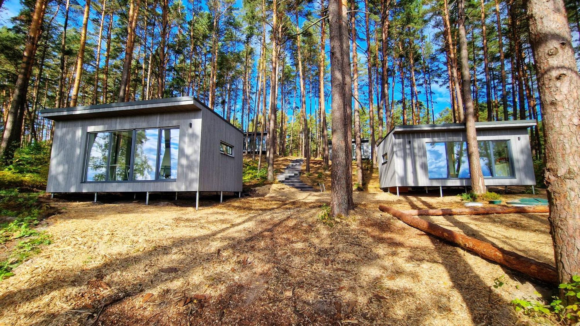 Gauja  Gaujaclub - Our Bose And Bang&Olufsen Lofts On A Lake מראה חיצוני תמונה