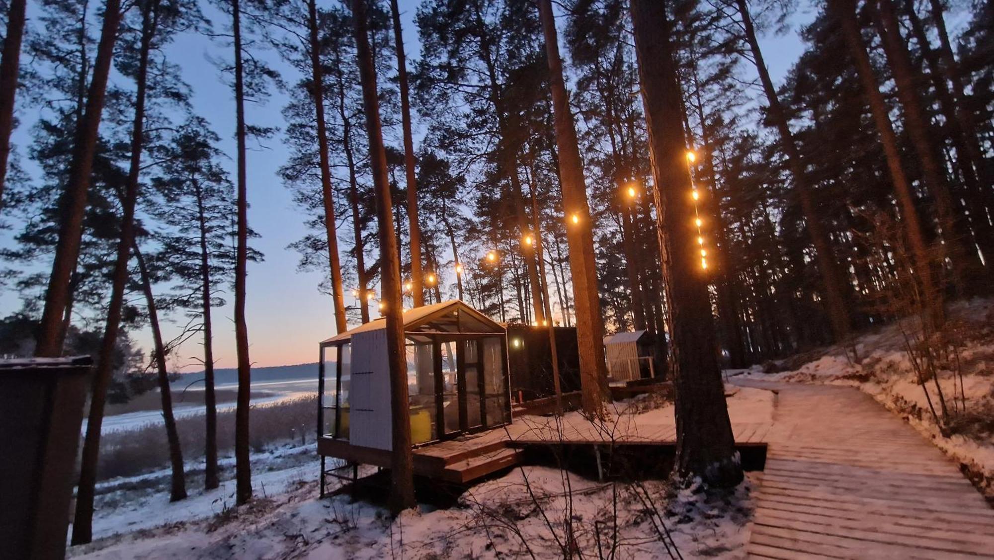 Gauja  Gaujaclub - Our Bose And Bang&Olufsen Lofts On A Lake מראה חיצוני תמונה